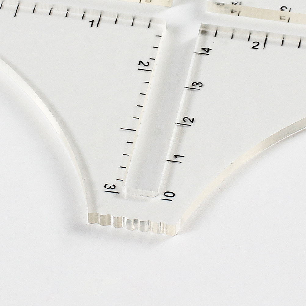 مسطرة حياكة احترافية شفافة من  - مراجعة Sewing Gauge Ruler وسعره